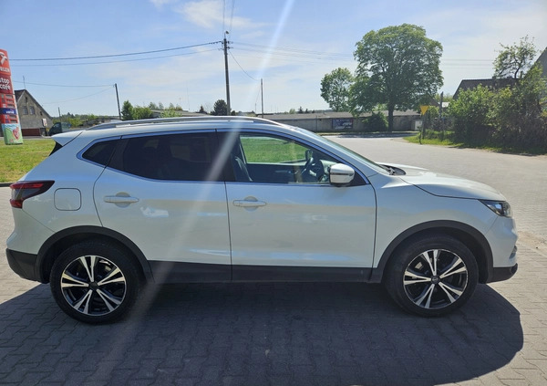 Nissan Qashqai cena 53600 przebieg: 128000, rok produkcji 2018 z Głuszyca małe 67